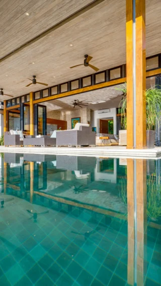 Client video from our recent shoot in Costa Rica. Thanks so much to @landc_luxury_cr for trusting us with capturing this gem. If you’re headed to Costa Rica you have to check this place out.

:::::: 
#realestatephotography #airbnbexperience #realestatephotographer #costarica🇨🇷 #dreamhomes