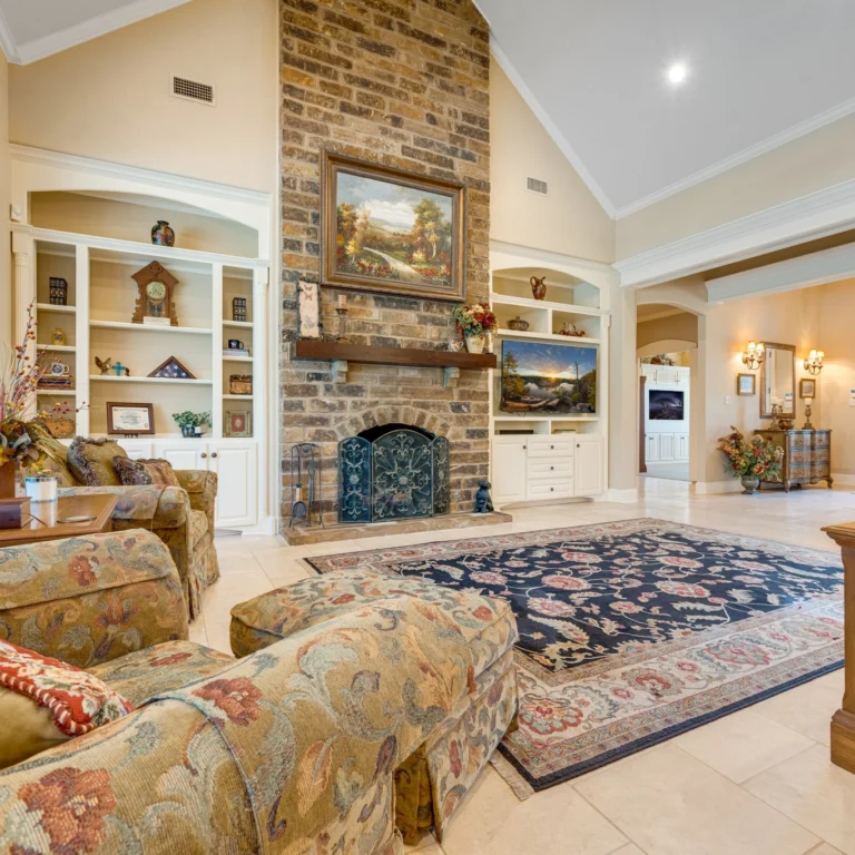 :::
#etxphotographer #etxrealestate #realestatephotography #bullardrealestate
